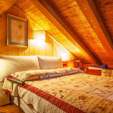 Spacious Low-cost For A Group Appartement Courmayeur