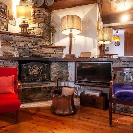 Spacious Low-cost For A Group * Courmayeur