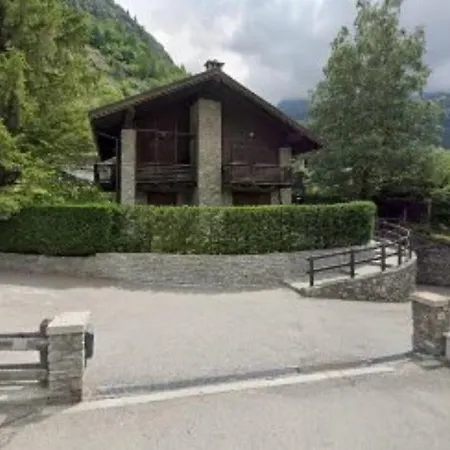 Spacious Low-cost For A Group * Courmayeur