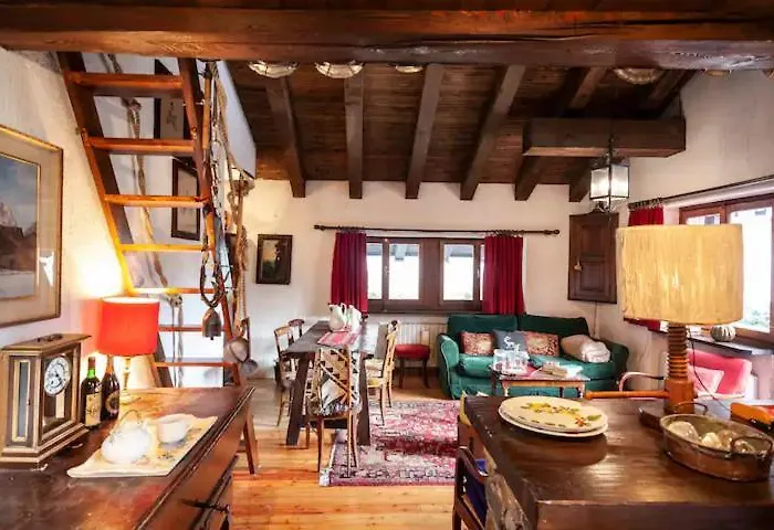 Spacious Low-cost For A Group Курмайор