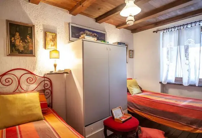 Spacious Low-cost For A Group * Courmayeur