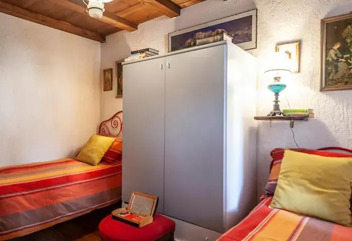Spacious Low-cost For A Group Courmayeur